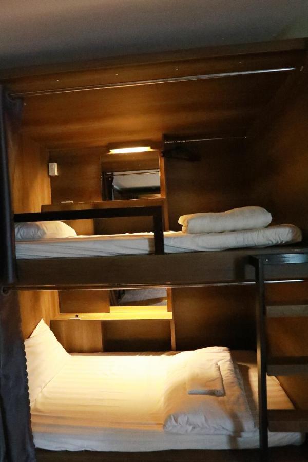 Bui Vien Street Hostel Bandar Ho Chi Minh Luaran gambar