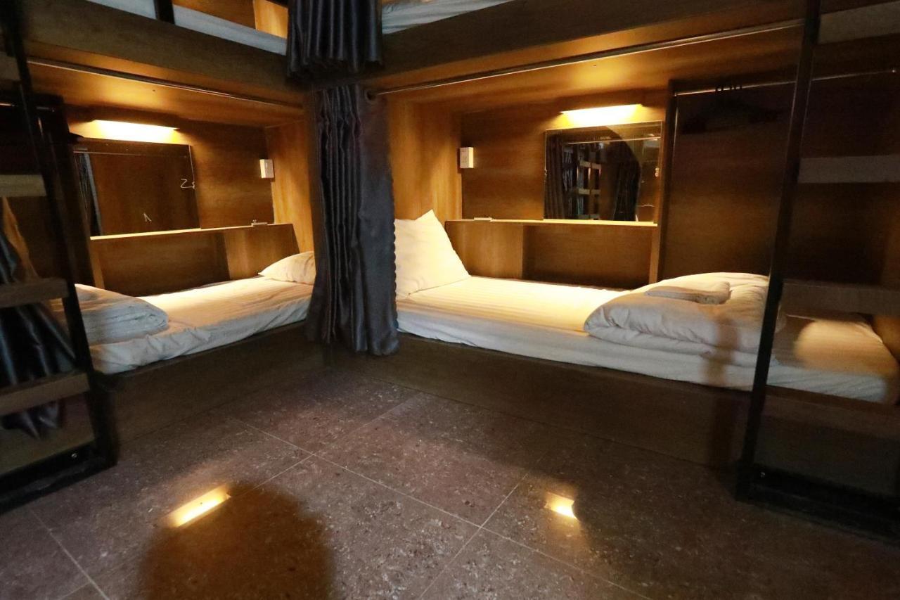 Bui Vien Street Hostel Bandar Ho Chi Minh Luaran gambar